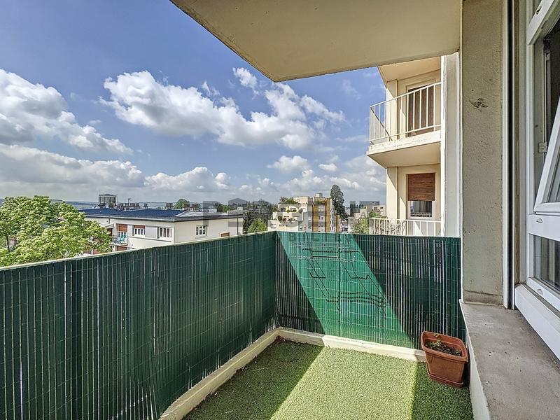 Appartement - 79 m² - 3 pièces