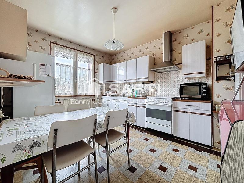 Maison - 122 m² - 5 pièces