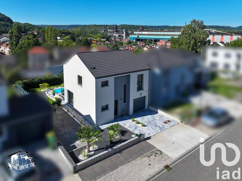 Maison - 106 m² - 5 pièces