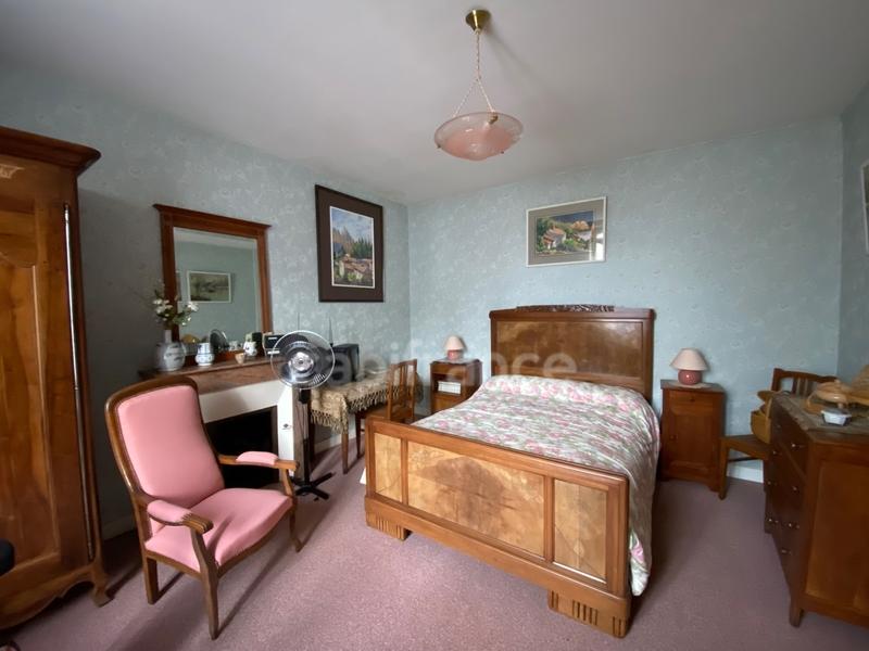 Maison de ville - 148 m² - 9 pièces