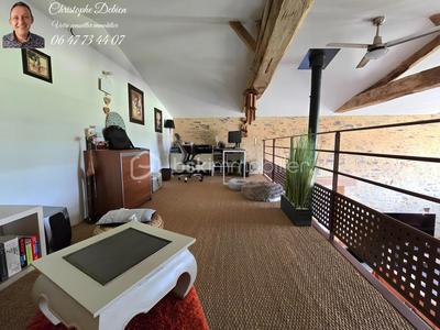 Grange - 231 m² - 10 pièces