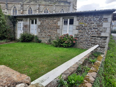 Maison - 94 m² - 5 pièces