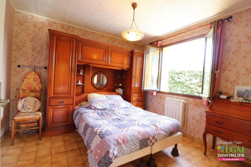 Maison - 92 m² - 4 pièces