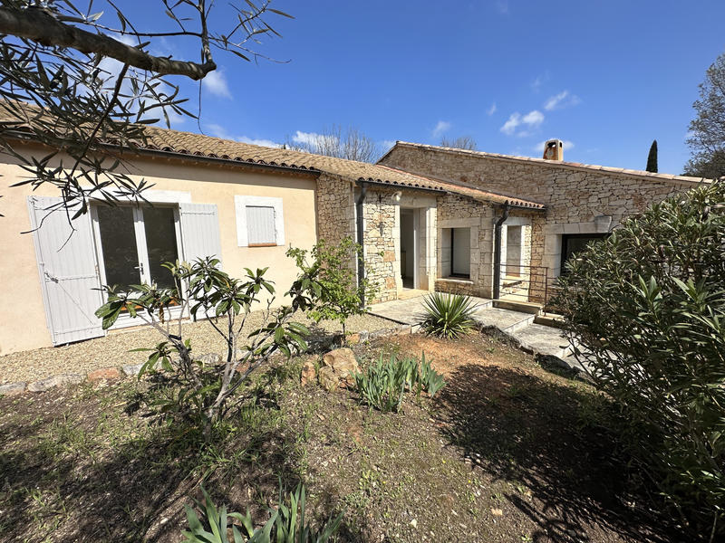 Maison - 150 m² - 4 pièces