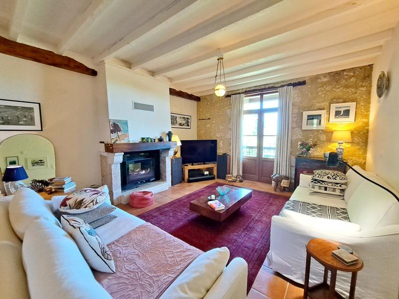 Maison - 283 m² - 10 pièces