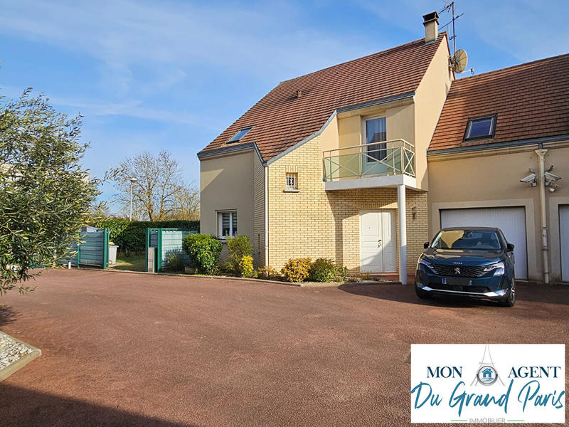 Maison - 175 m² - 8 pièces