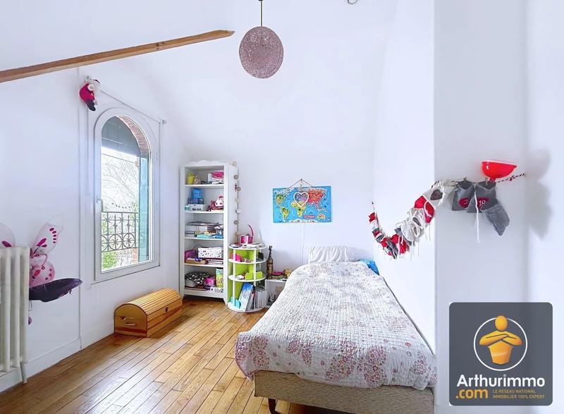 Maison - 92 m² - 5 pièces