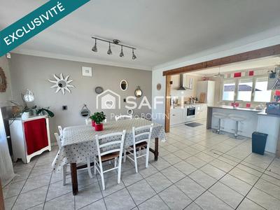 Maison - 140 m² - 6 pièces