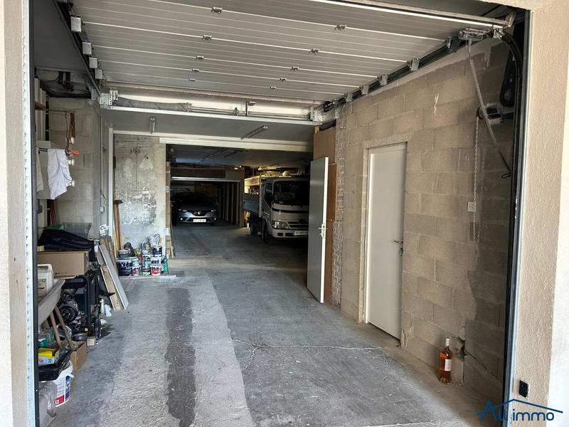 Maison - 268 m² - 5 pièces