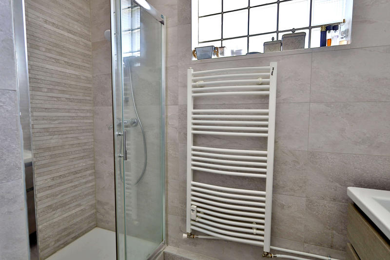 Appartement - 86 m² - 4 pièces