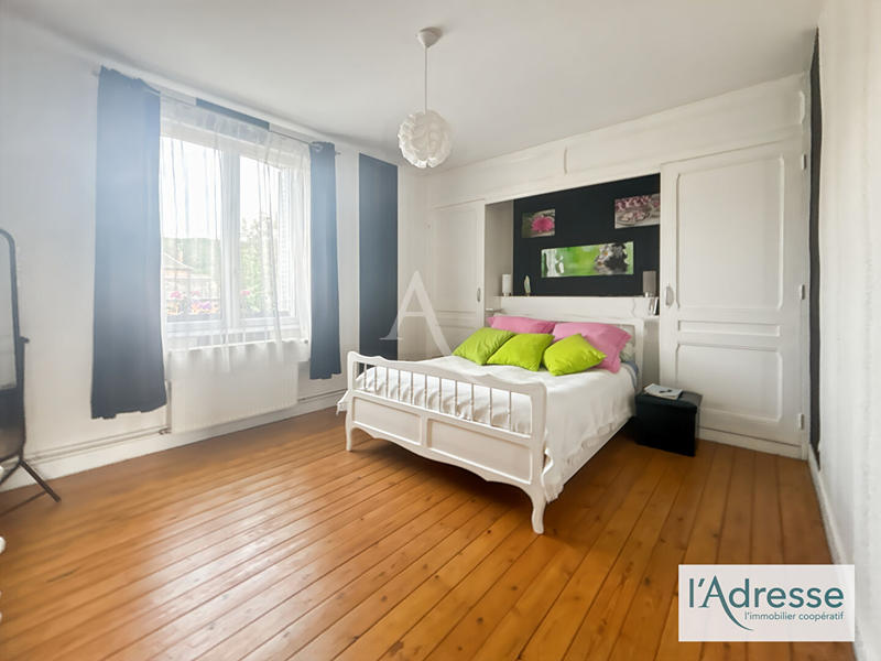 Maison - 140 m² - 7 pièces