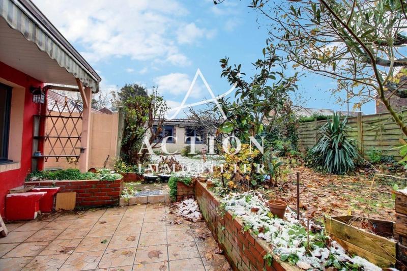 Maison - 80 m² - 4 pièces