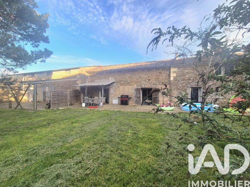 Maison - 165 m² - 7 pièces