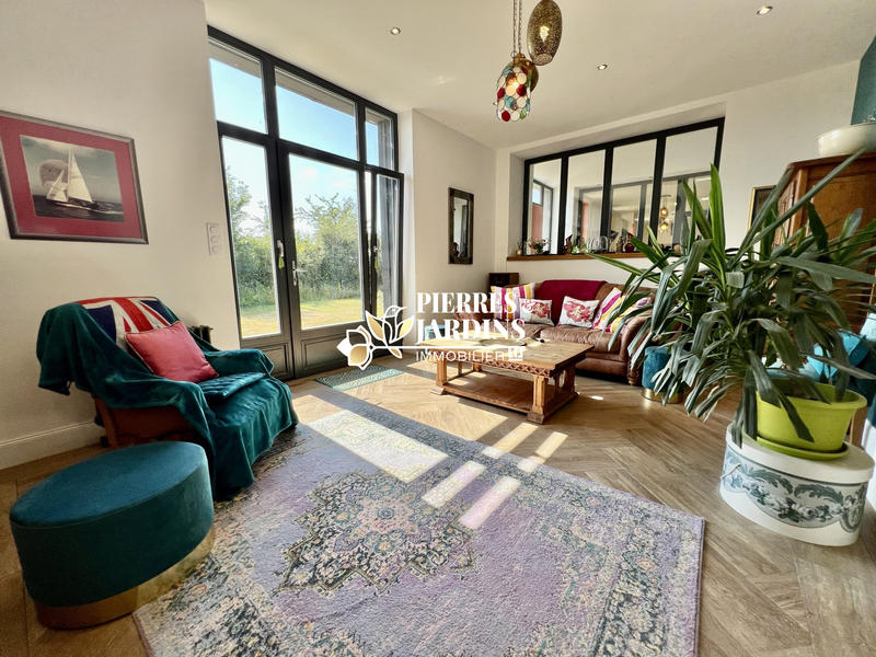 Maison ancienne - 341 m² - 11 pièces