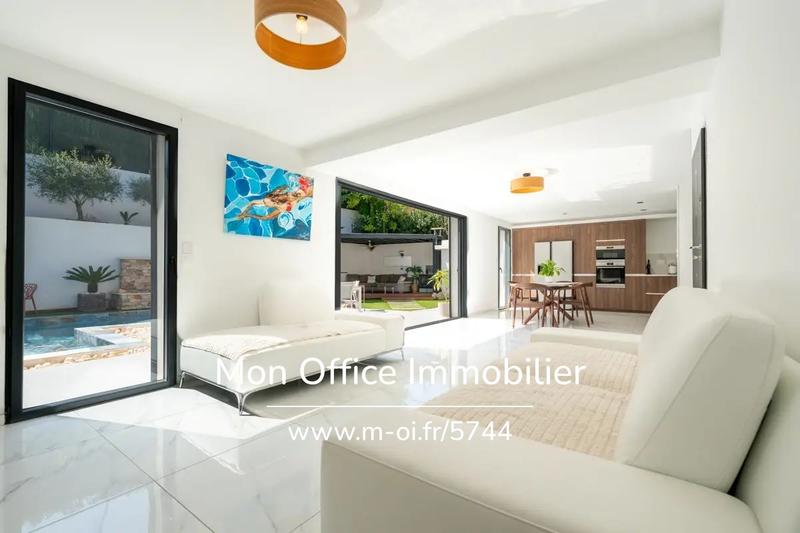 Villa - 138 m² - 5 pièces