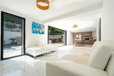 Villa - 138 m² - 5 pièces