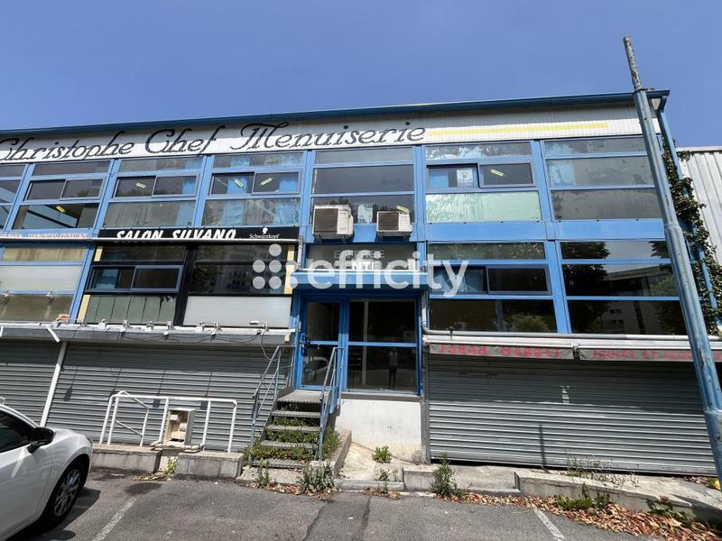 Bureau - 200 m² - 6 pièces