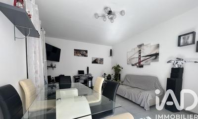 Maison de village - 65 m² - 4 pièces