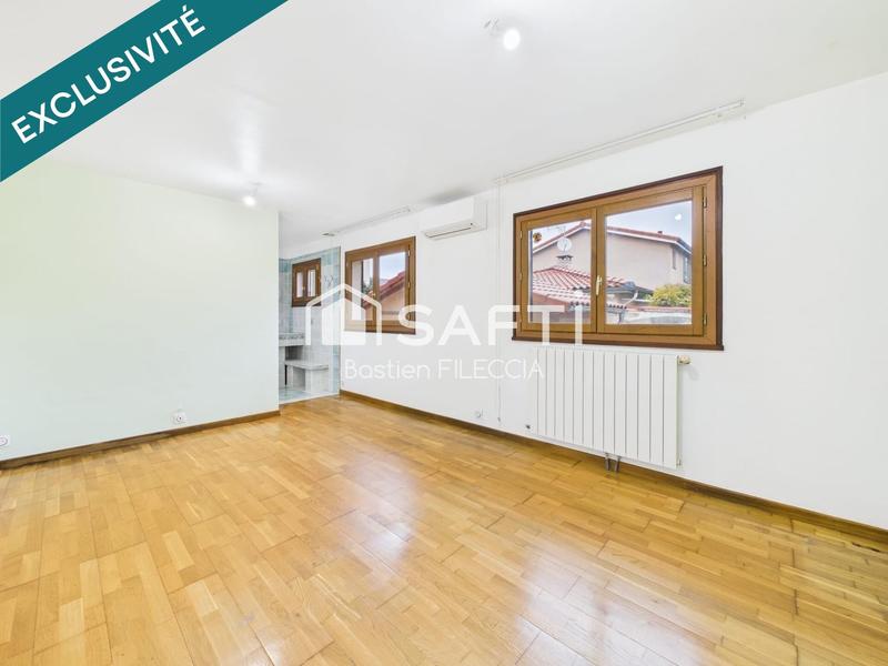 Maison - 174 m² - 6 pièces