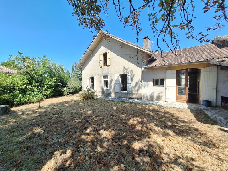 Maison traditionnelle - 110 m² - 5 pièces