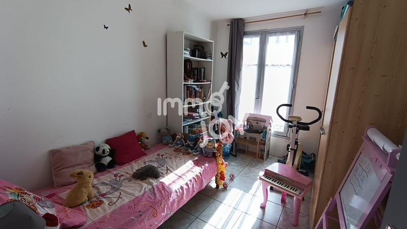 Appartement - 82 m² - 4 pièces