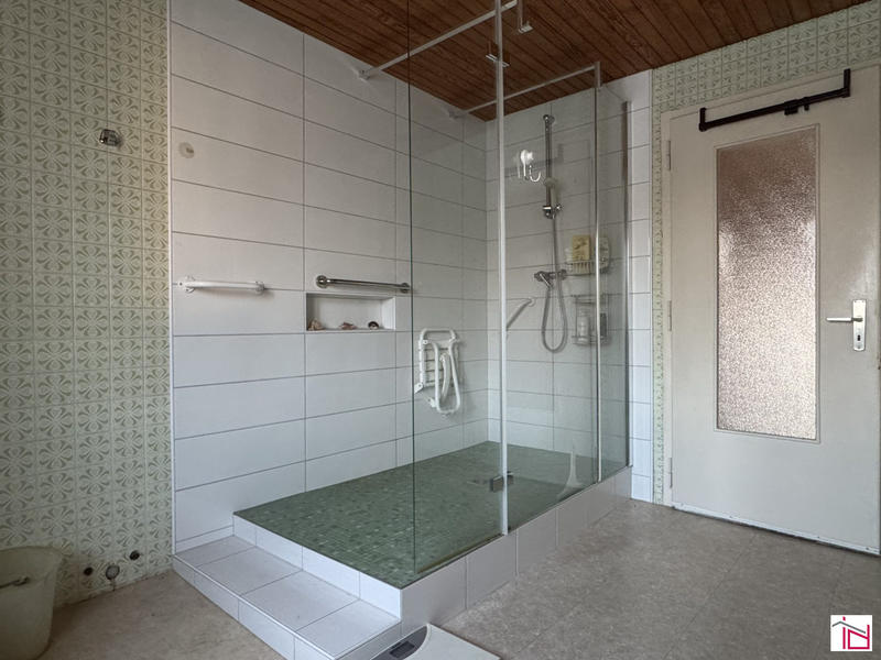 Maison - 188 m² - 6 pièces