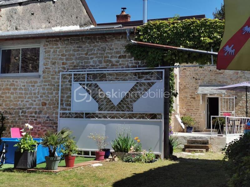 Maison en pierre - 127 m² - 7 pièces