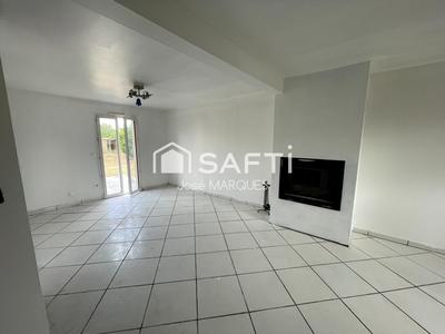 Maison - 110 m² - 5 pièces