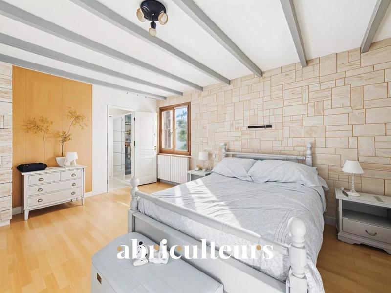 Villa - 180 m² - 7 pièces