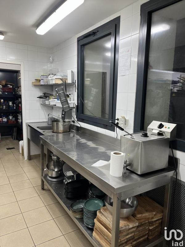 Local commercial - 165 m²