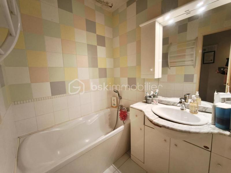 Appartement - 103 m² - 4 pièces