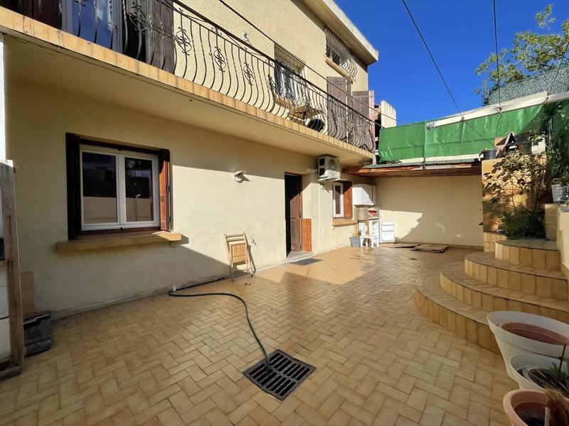 Maison - 170 m² - 10 pièces