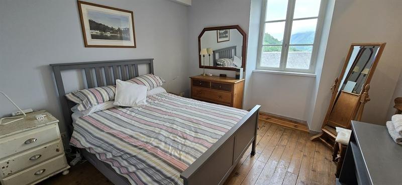 Maison - 168 m² - 7 pièces