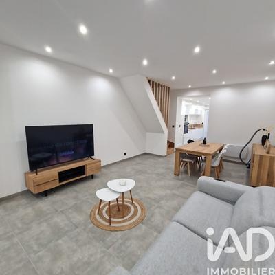 Maison de ville - 101 m² - 5 pièces