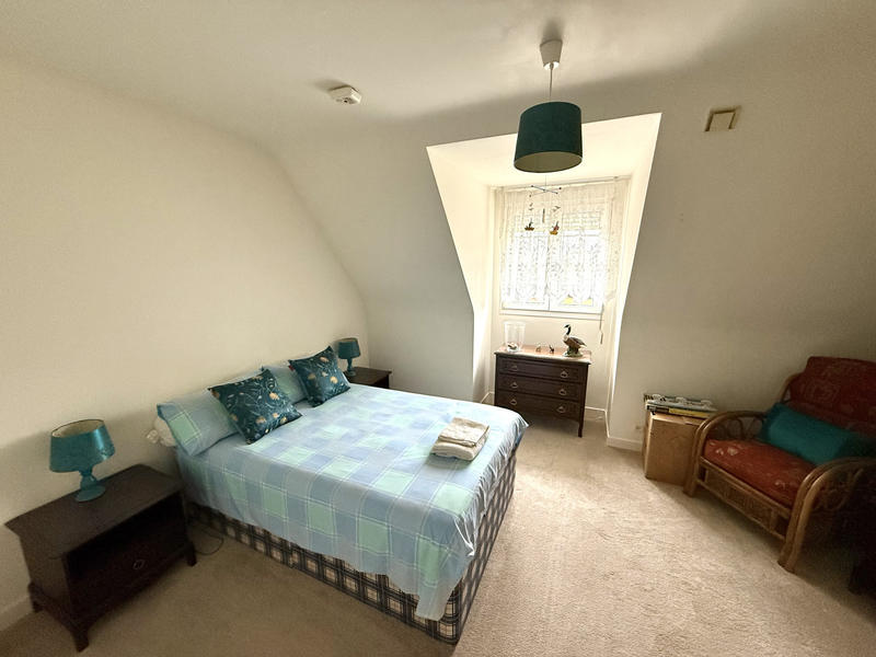 Maison - 200 m² - 7 pièces