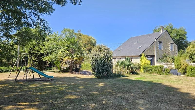 Maison - 632 m² - 30 pièces