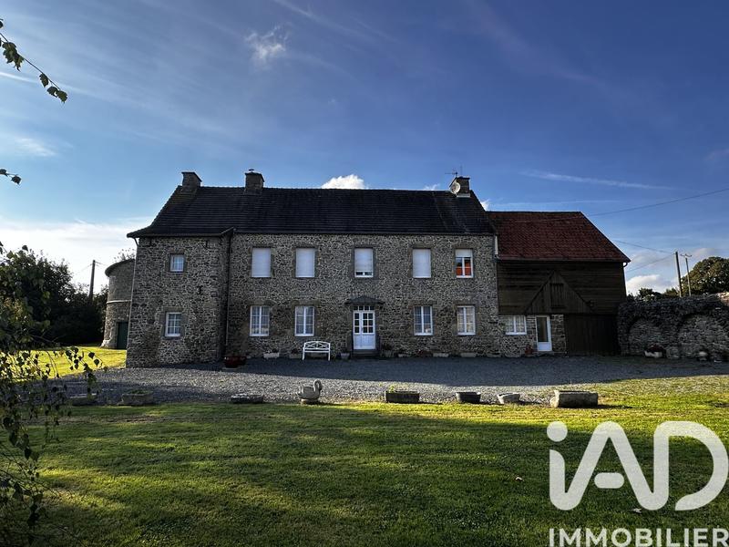 Maison - 202 m² - 6 pièces