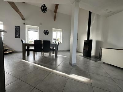 Maison - 147 m² - 5 pièces