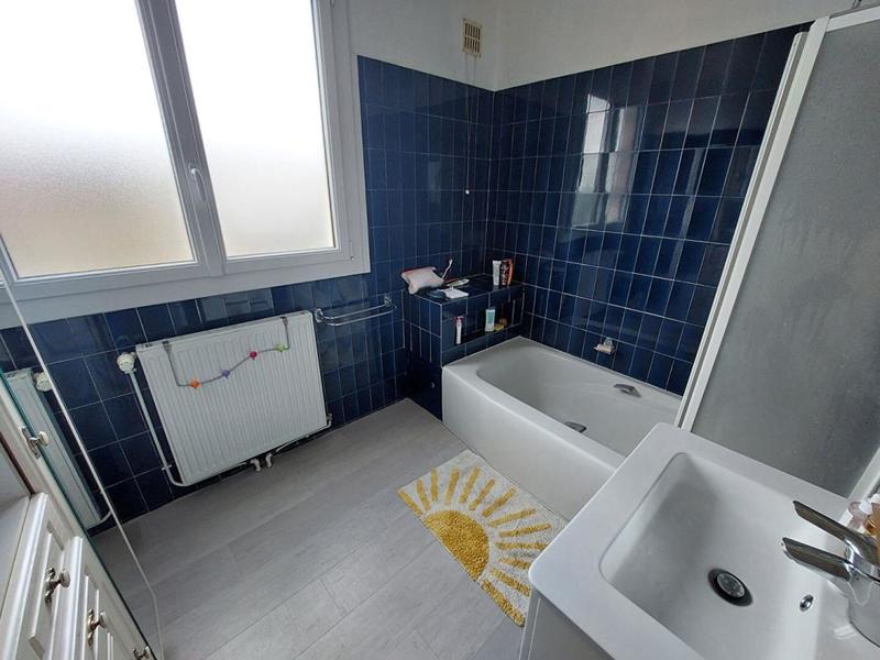 Maison - 137 m² - 5 pièces