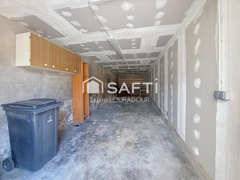 Maison - 158 m² - 8 pièces