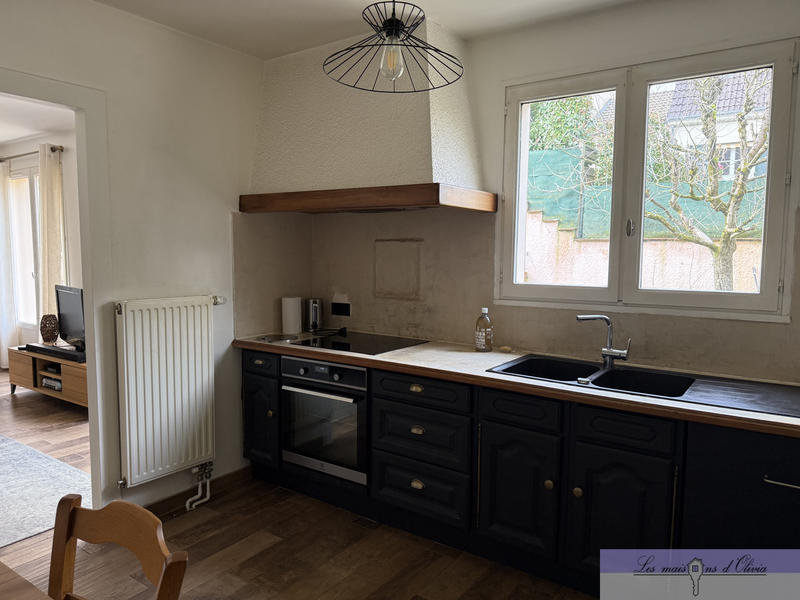 Maison - 135 m² - 6 pièces