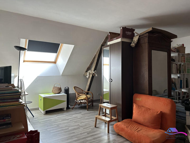 Maison - 98 m² - 5 pièces