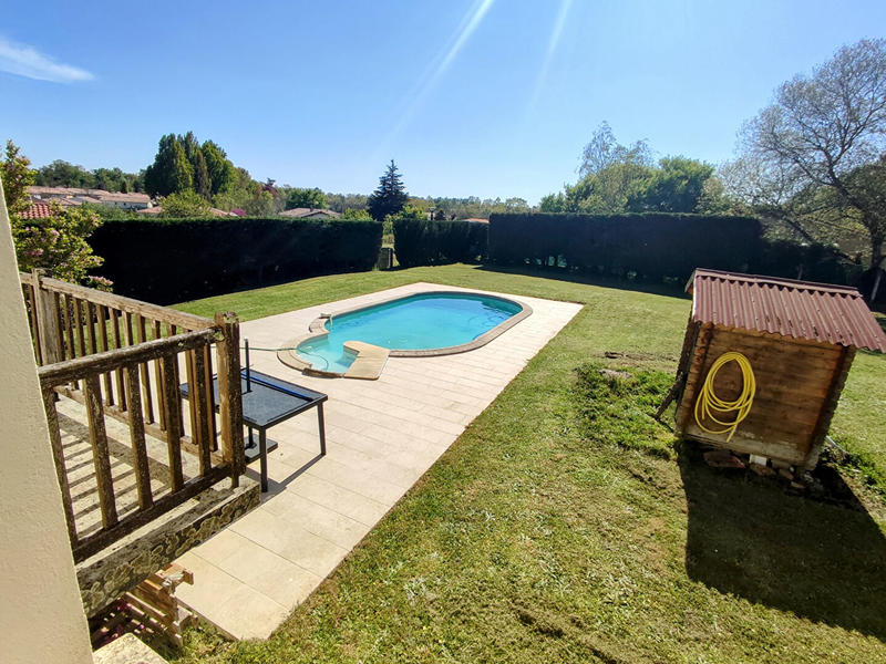 Maison - 114 m² - 11 pièces