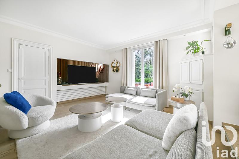 Maison - 190 m² - 8 pièces