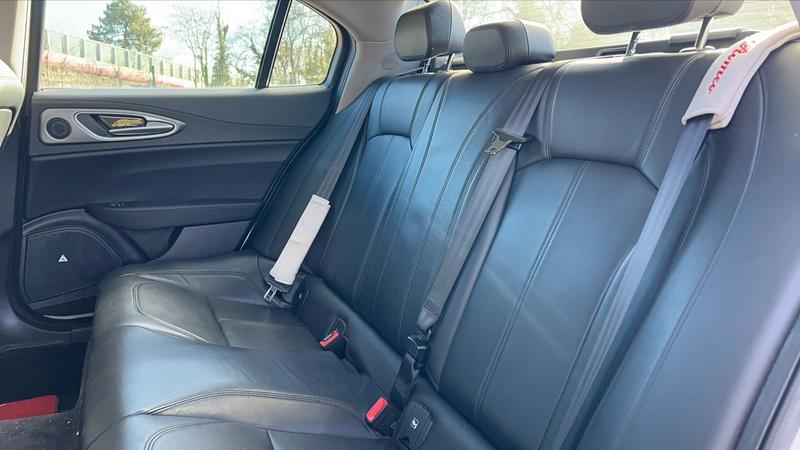 Alfa Romeo Giulia I 2.2 Jtd 180 Super