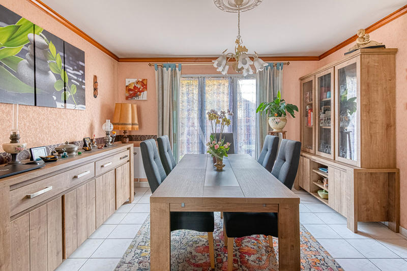 Maison - 107 m² - 5 pièces