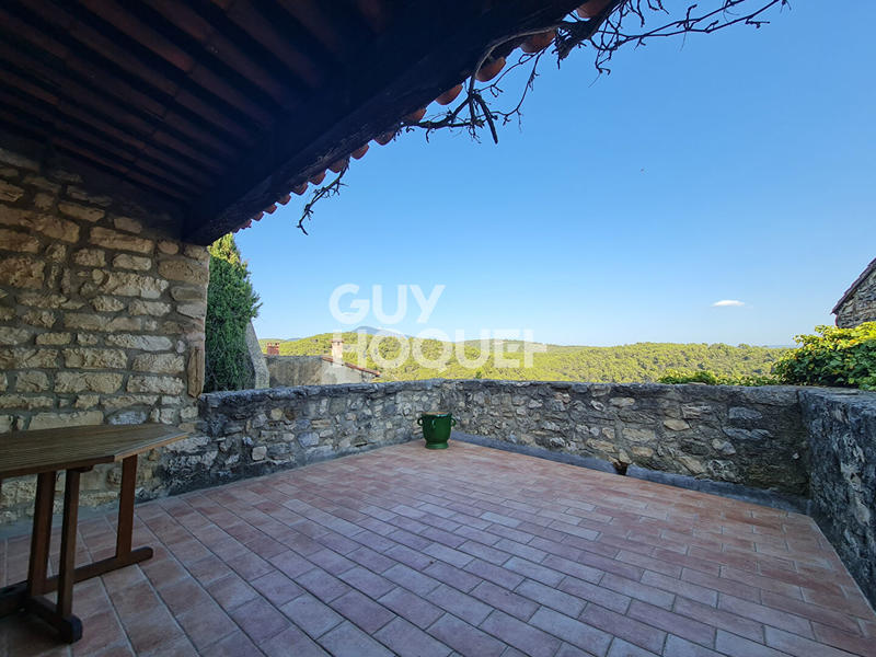 Maison - 270 m² - 10 pièces