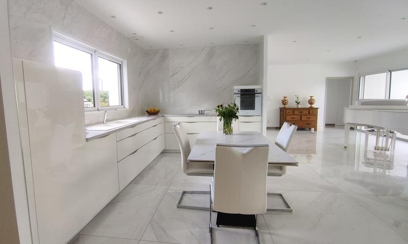 Maison contemporaine - 131 m² - 5 pièces