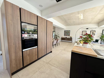 Maison - 218 m² - 5 pièces