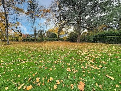 Maison - 242 m² - 7 pièces